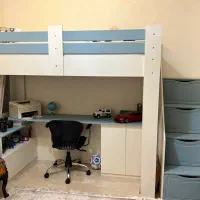 تخت دو طبقه