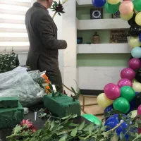 استخدام نیروی خانم (جهت کار در روزهای آخر هفته)