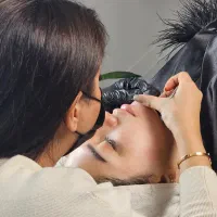 تخصصی پاکسازی پوست.پکیج عروس و آموزش فیشال