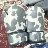 دستکش بکس