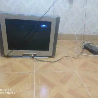 تلویزیون ال جی همراه دستگاه
