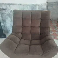 مبل تک