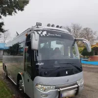 اتوبوس میدل باس ،پیشرو کم کار