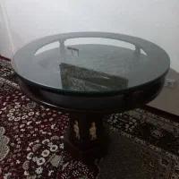 میز ناهار خوری گرد
