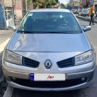 مگان ۲۰۰۰ اتوماتیک