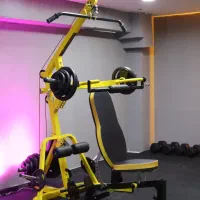 باشگاه بدنسازی خانگی هیرو با تحمل وزن بالا