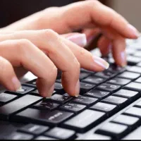همکاری با تایپیست ها