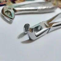 فورسپس دندانپزشکی