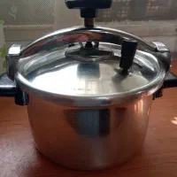 زودپز ۶ لیتری