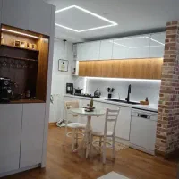 ۸۲مترفول، سالن  پرده خور  ،بازسازی/زیر قیمت،شهران