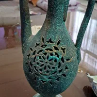 تعدادی مجسمه جاشمعی ، ساندویچ ساز گلدان