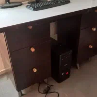 میز کامپیوتر