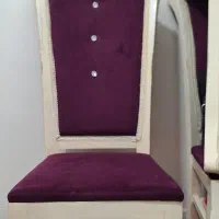دوعدد صندلی
