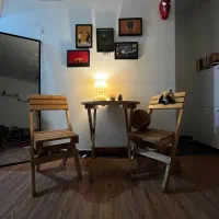 میز و صندلی دو نفره چوبی