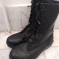 پوتین نو سایز ۴۲