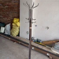 گیره لباسی ایستاده