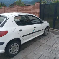 پژو ۲۰۶ تصادفی