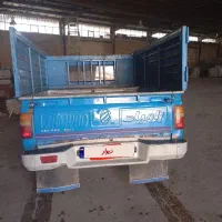 نیسان مدل 82