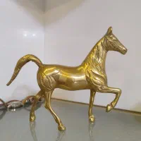 تعدادی مجسمه ی برنز اصل و سنگین وزن