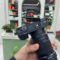 سونی a6400 بالنز ۱۸/۱۳۵