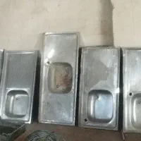 تعدادی سینک استیل