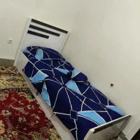 تخت نوجوان