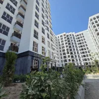 رویال هما/۱۱۵ متر/دفتر فروش سازنده/حاج آقا قربانی