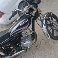 موتورسیکلت 200