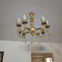 یک جفت لوستر هشت شاخه ویک جفت شمعدان