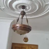 یک جفت لوستر چوبی