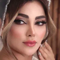 میکاپ شنیون در سالنی تخصصی