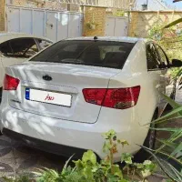 سراتو 1600 دنده ای