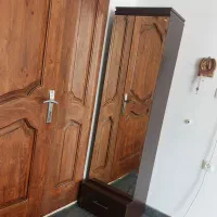جا کفشی ایستاده