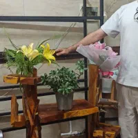 استند چوبی(طبقه چوبی.پایه نگه دارنده گلدان)