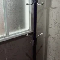 چوب لباسی ایستاده