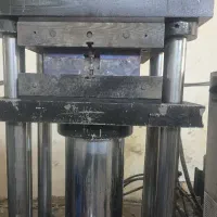 نیروی کار آقا