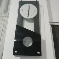 ساعت دیواری