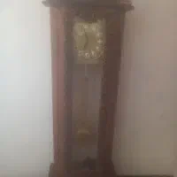 ساعت کاملا سالم فقط باتری میخواد