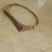 چند قطعه النگو و دستبند و انگشتر و نیم ست