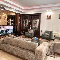 178 متر ، پاسداران ( زمرد ) ، خوش نور و خوش نقشه