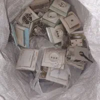 کلید و پریز در حد نو