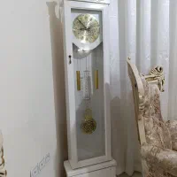 ساعت ایستاده کاملا تمیز و نو