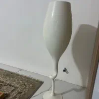 گلدان ایستاده