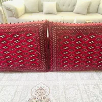 یک جفت پشتی سالم و تمیز