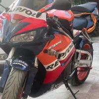 سی بی آر ۱۰۰۰ cbr 1000 رپسول repsol