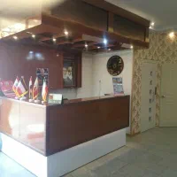 یک نیروی خانم‌ نیازمندیم در هتل