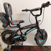 دوچرخه و راکر  و پایه تاب