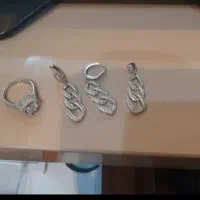 سرویس نقره(گوشواره و انگشتر و آویز ) و ساعت نقره