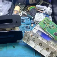 تعمیرات ساعت 206 فقط ۹۰۰تومان و تعمیرات ECU