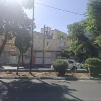 سه دهنه مغازه بر اصلی بلوار نبوت